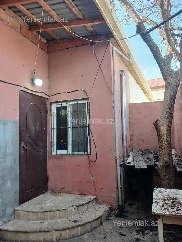 Satılır 2 otaqlı həyət evi 70 m²