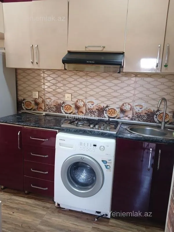Satılır 2 otaqlı həyət evi 70 m²