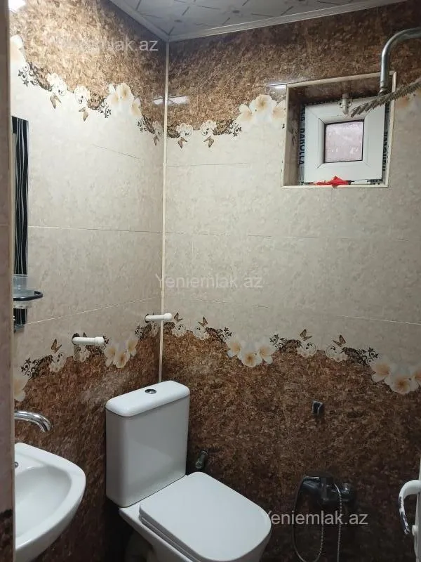 Satılır 2 otaqlı həyət evi 70 m²