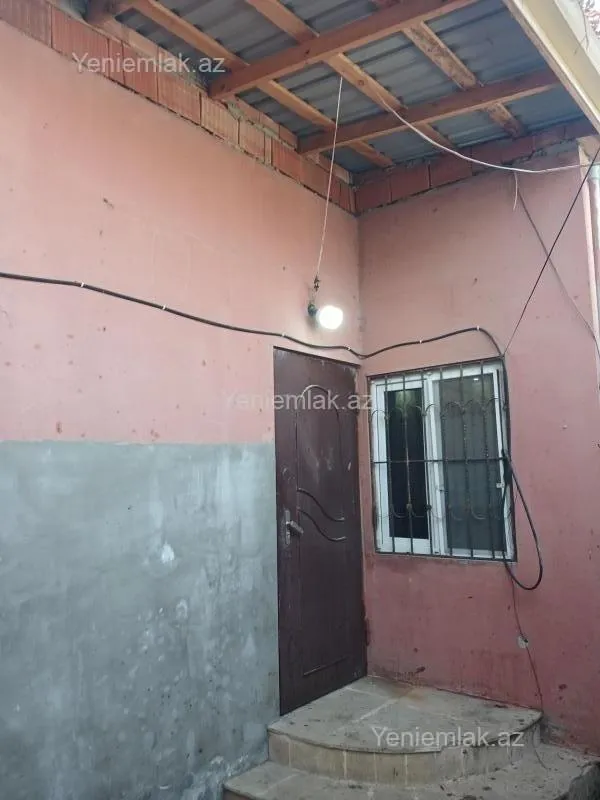 Satılır 2 otaqlı həyət evi 70 m²