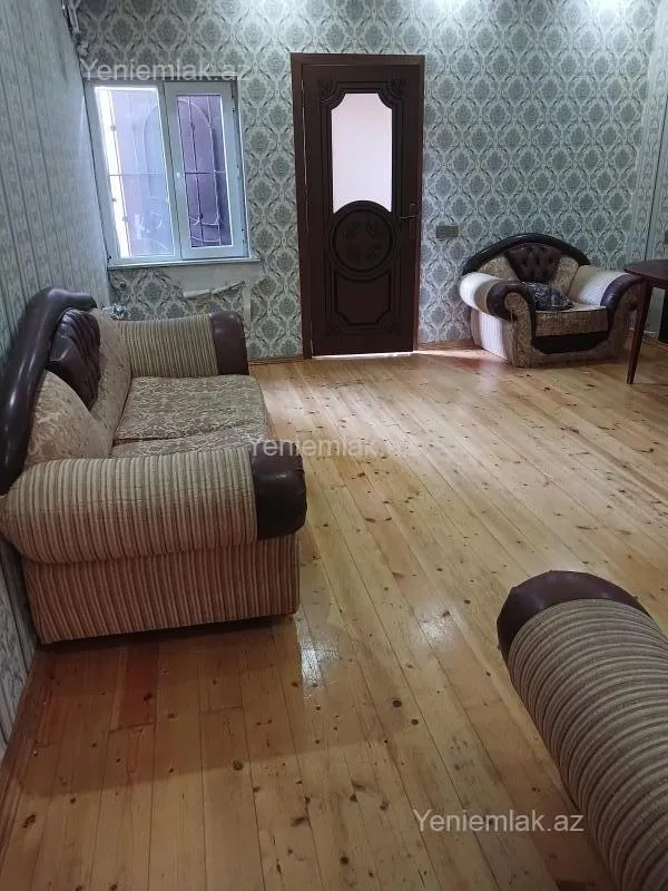 Satılır 2 otaqlı həyət evi 70 m²