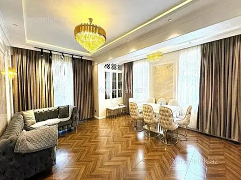 Satılır 3 otaqlı yeni tikili 132 m²