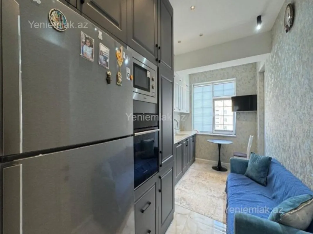 Satılır 3 otaqlı yeni tikili 132 m²