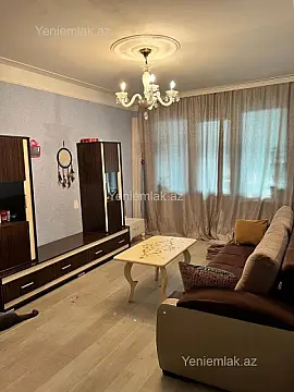 Satılır 2 otaqlı köhnə tikili 50 m² — Sumqayıt, 8-ci mikrorayon 2 otaq 50.00 m²