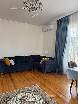 Satılır 7 otaqlı həyət evi 250 m²