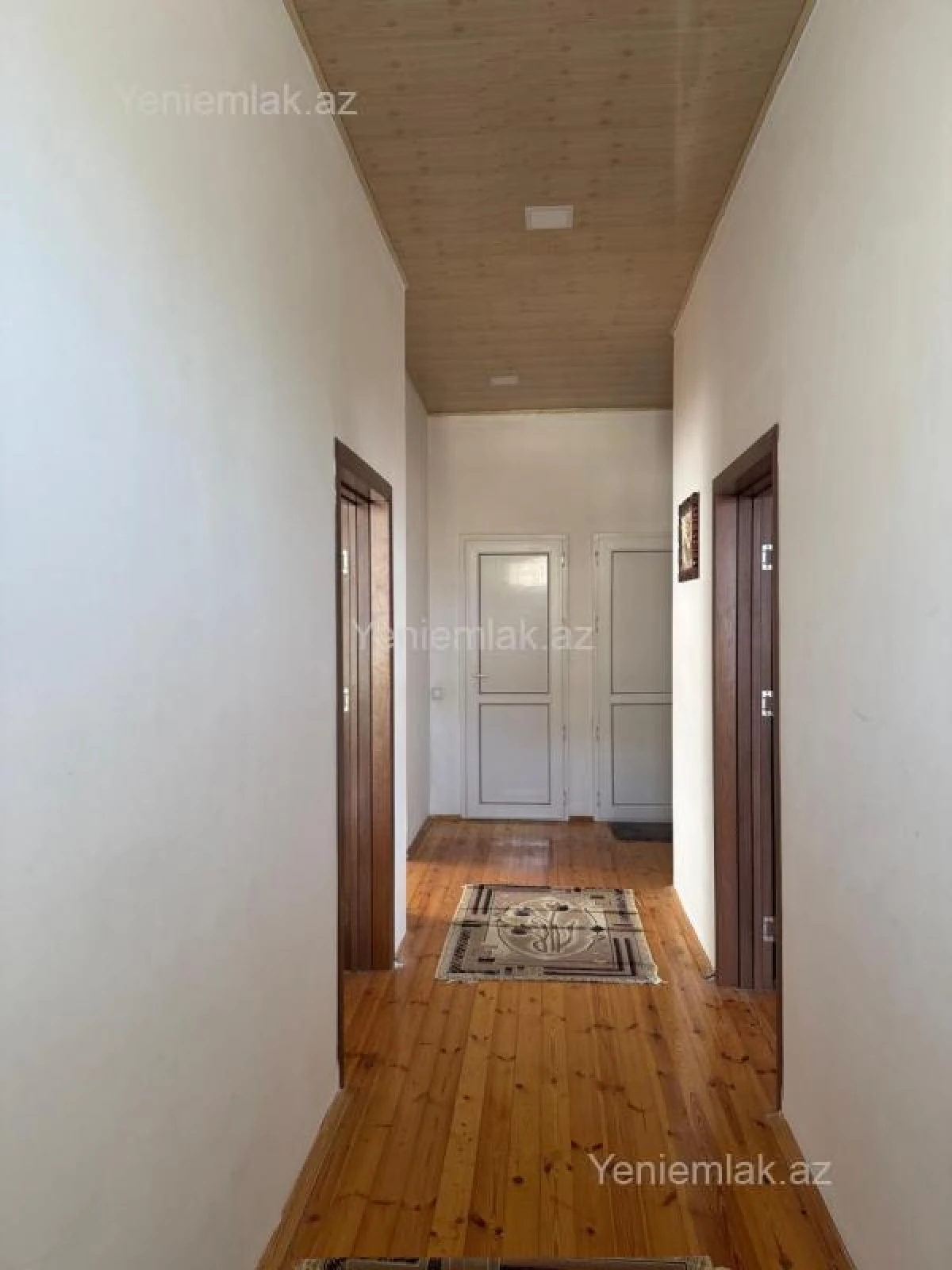 Satılır 7 otaqlı həyət evi 250 m²