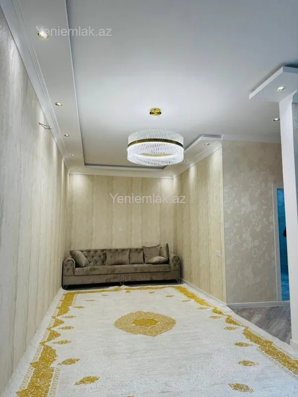 Satılır 6 otaqlı həyət evi 220 m²