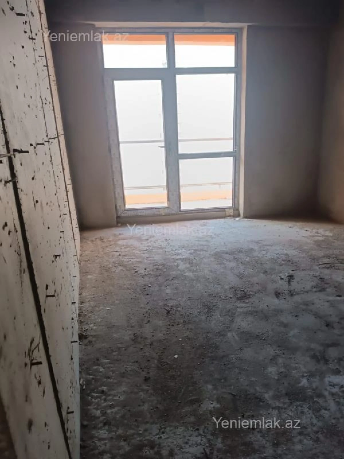 Satılır 3 otaqlı yeni tikili 110 m²