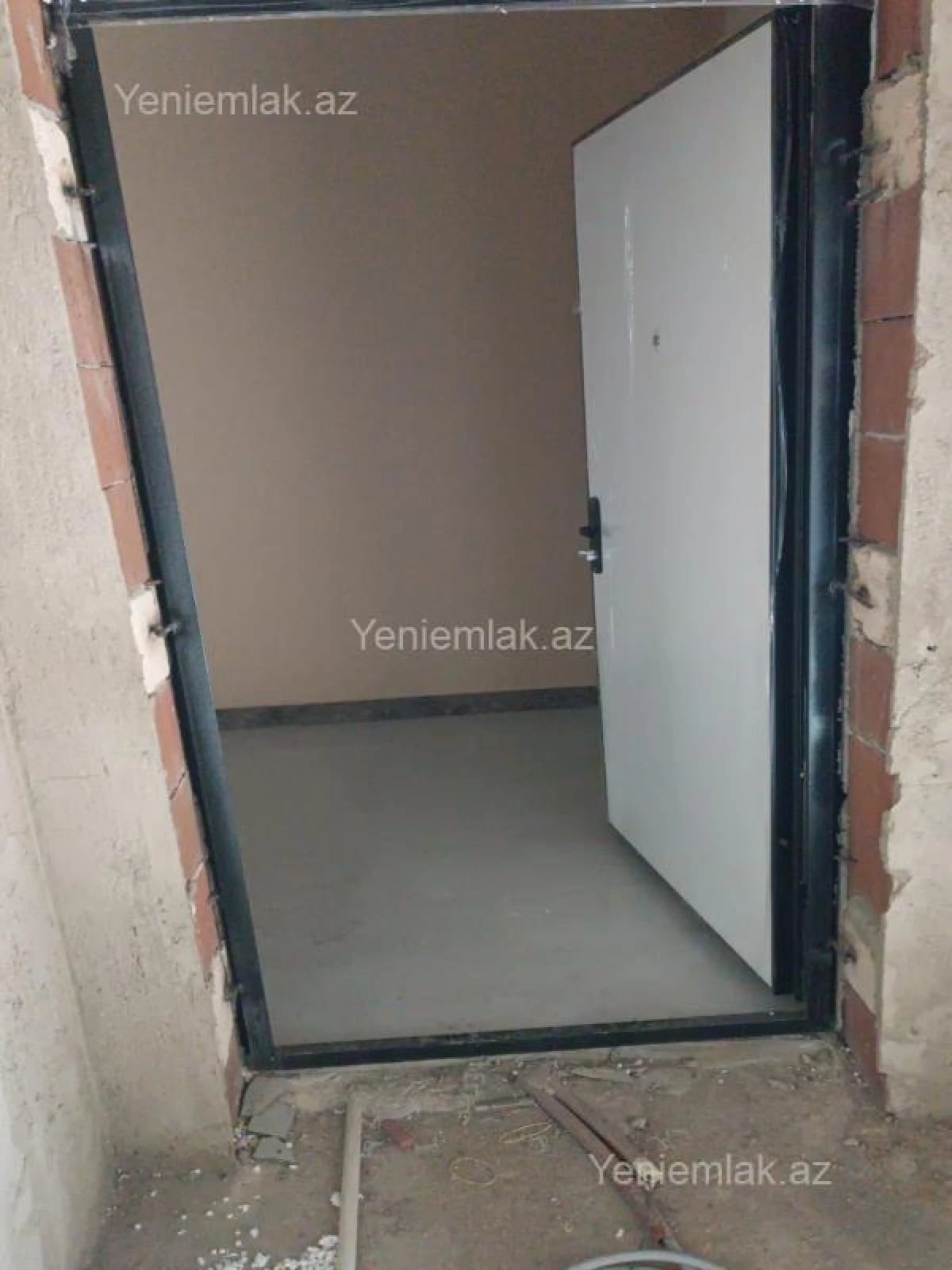 Satılır 3 otaqlı yeni tikili 110 m²