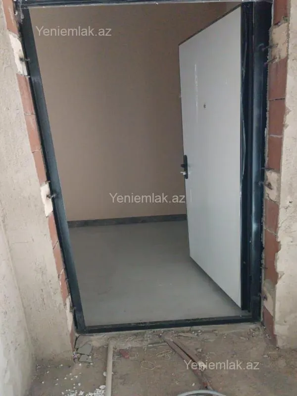 Satılır 3 otaqlı yeni tikili 110 m²