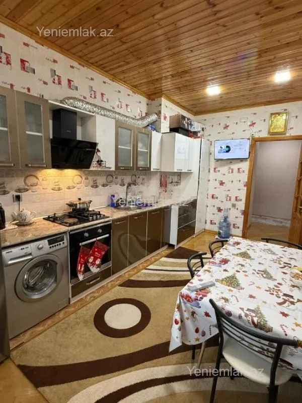Satılır 2 otaqlı yeni tikili 95 m²