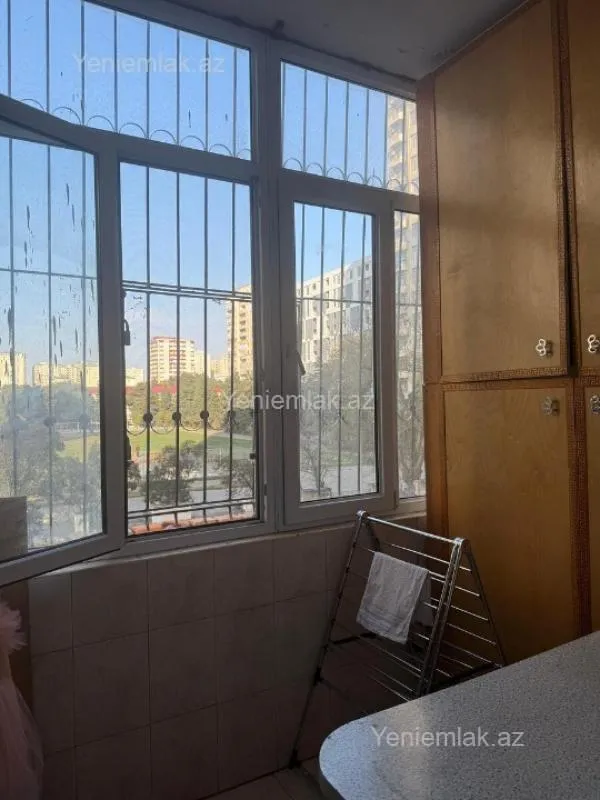 Satılır 2 otaqlı yeni tikili 95 m²