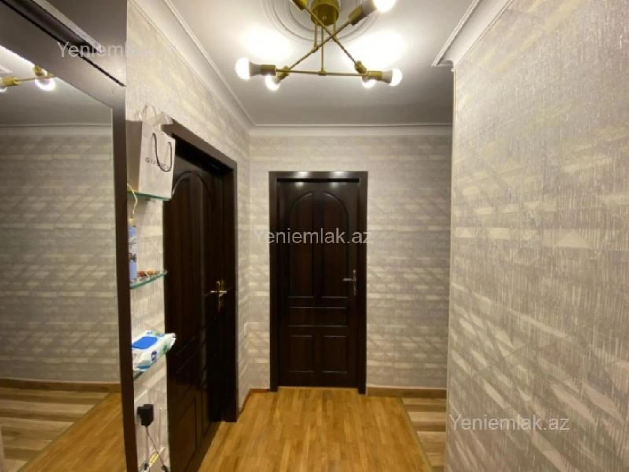 Satılır 3 otaqlı köhnə tikili 70 m²