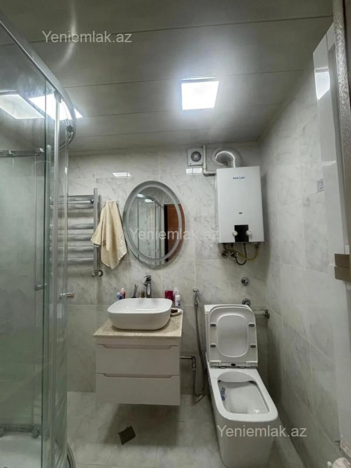 Satılır 3 otaqlı köhnə tikili 70 m²