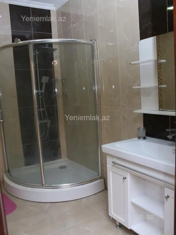 Satılır 4 otaqlı yeni tikili 216 m²