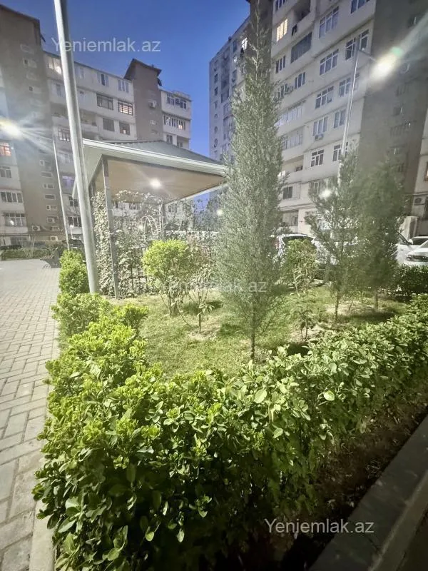Satılır 2 otaqlı köhnə tikili 48 m²