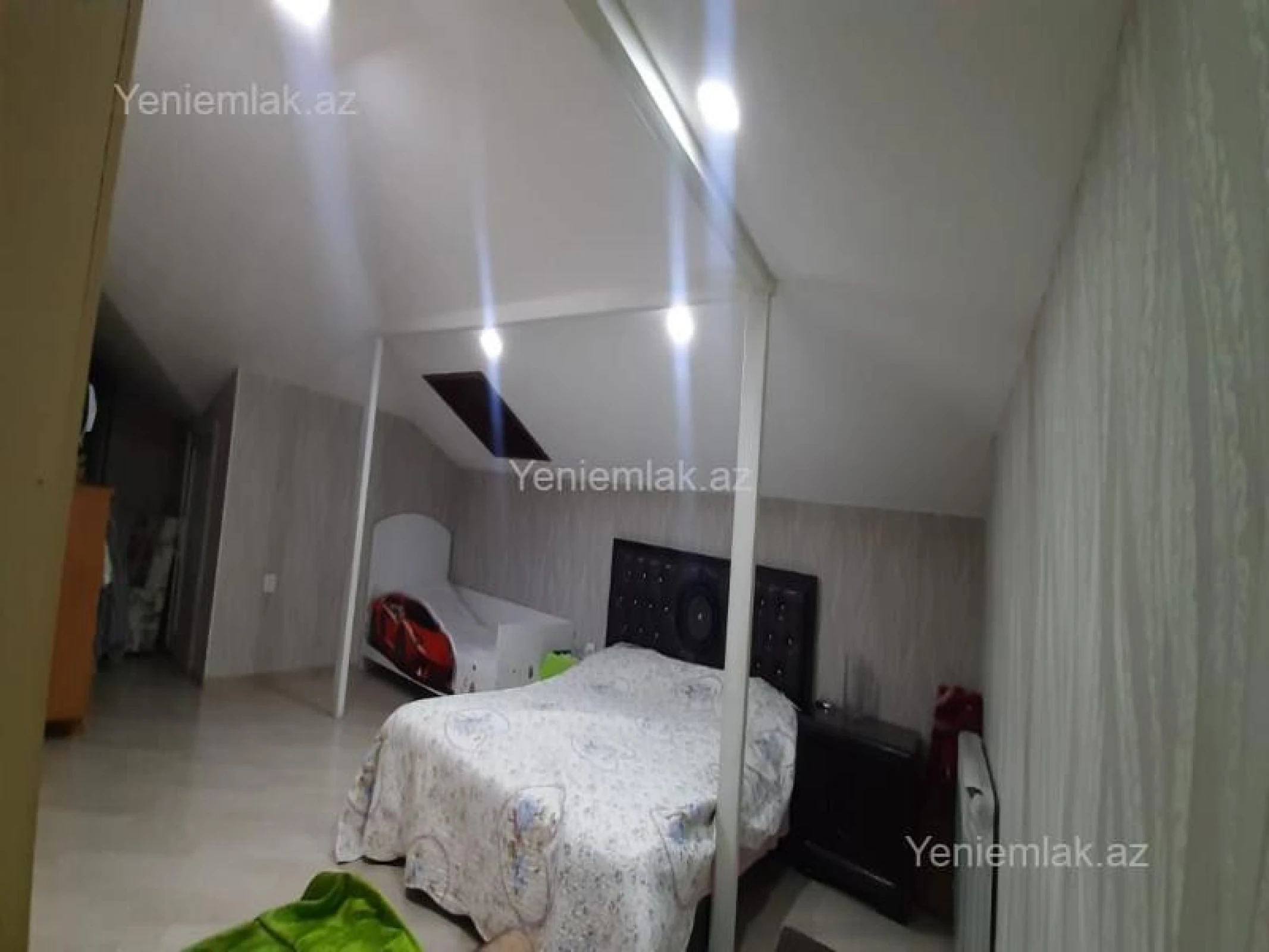 Satılır 4 otaqlı yeni tikili 120 m²