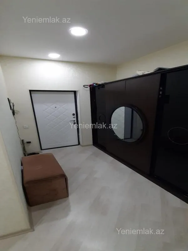 Satılır 4 otaqlı yeni tikili 120 m²