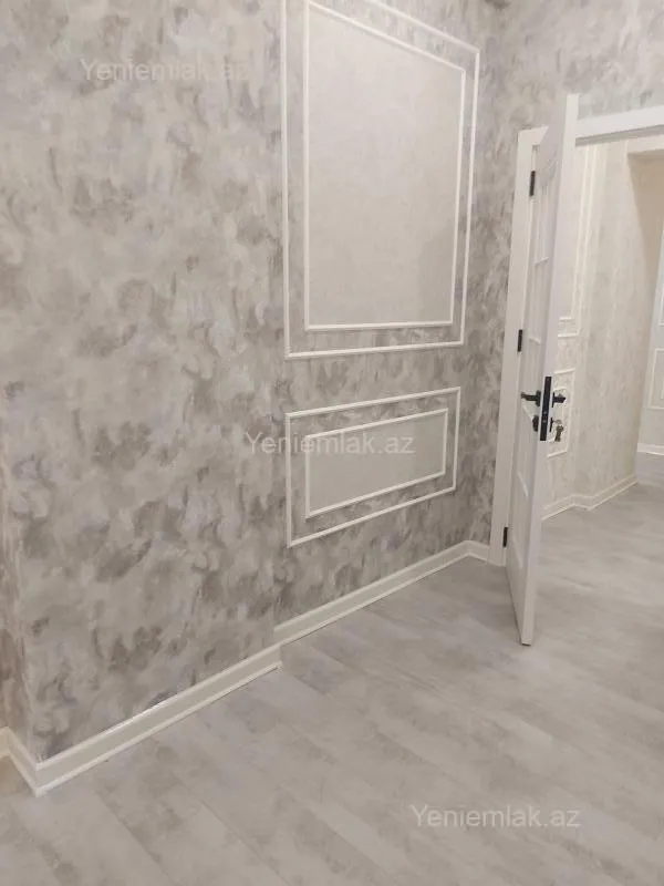 Satılır 2 otaqlı yeni tikili 75 m²