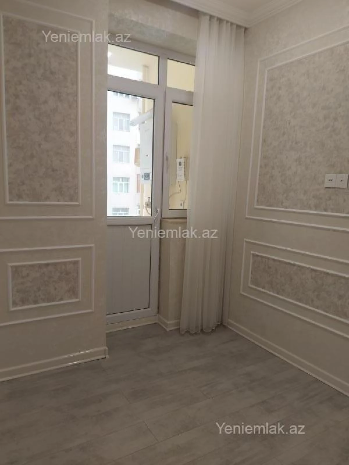 Satılır 2 otaqlı yeni tikili 75 m²