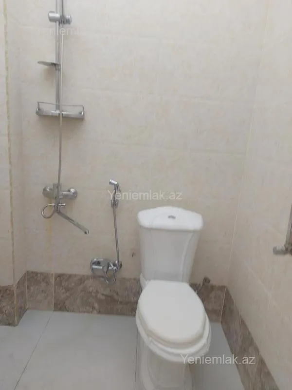 Satılır 2 otaqlı yeni tikili 75 m²