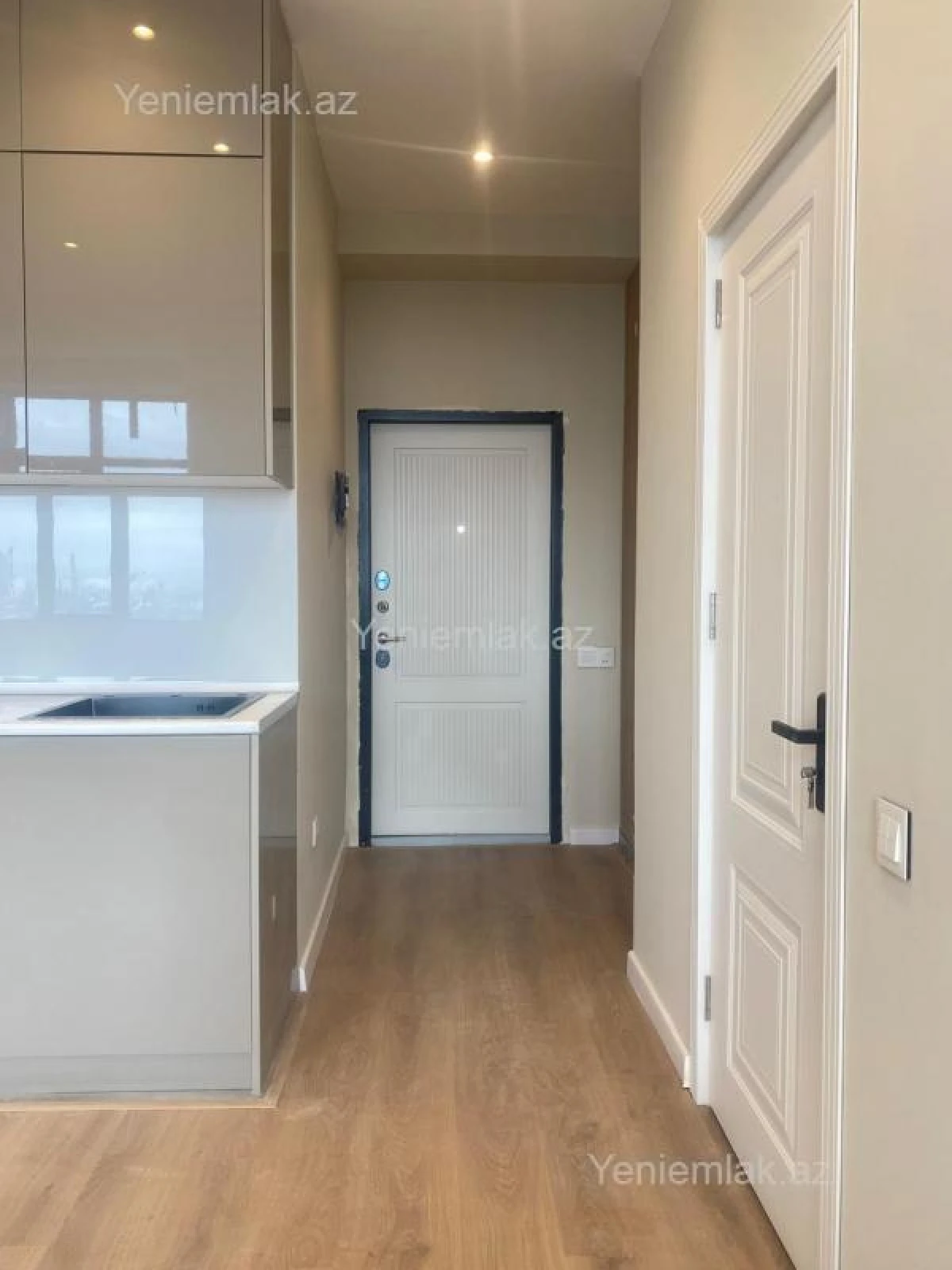 Satılır 1 otaqlı yeni tikili 34 m²