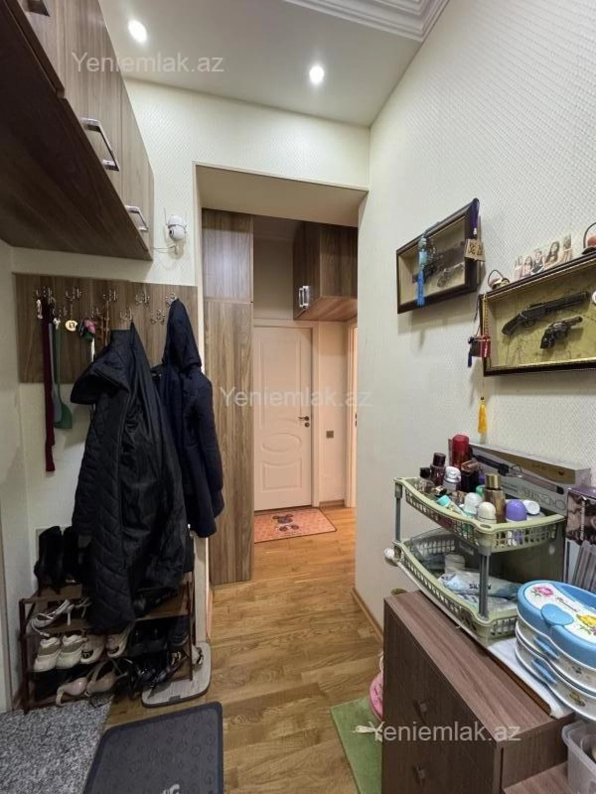 Satılır 3 otaqlı yeni tikili 75 m²