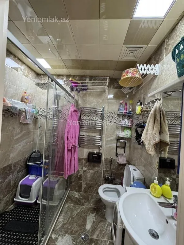 Satılır 3 otaqlı yeni tikili 75 m²