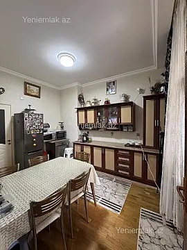 Satılır 3 otaqlı yeni tikili 75 m²