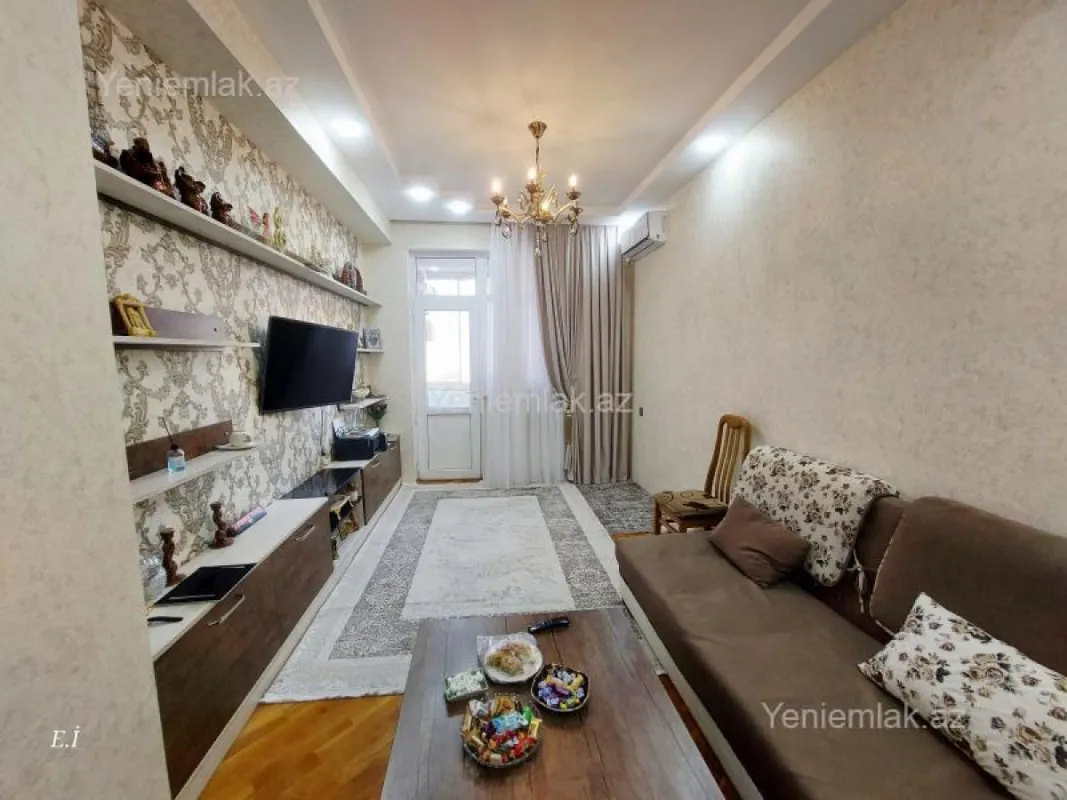 Satılır 2 otaqlı yeni tikili 68 m²