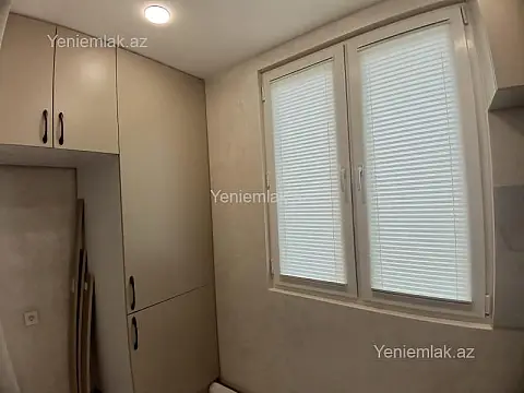 Satılır 2 otaqlı köhnə tikili 40 m²