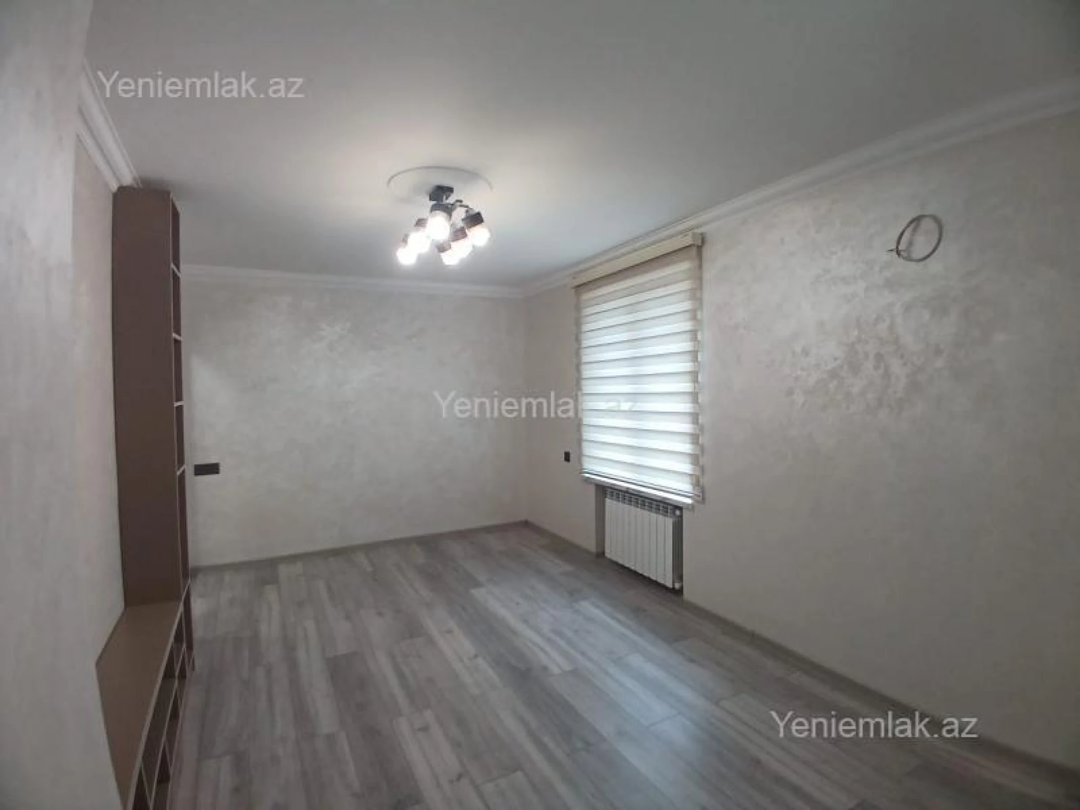 Satılır 2 otaqlı köhnə tikili 40 m²