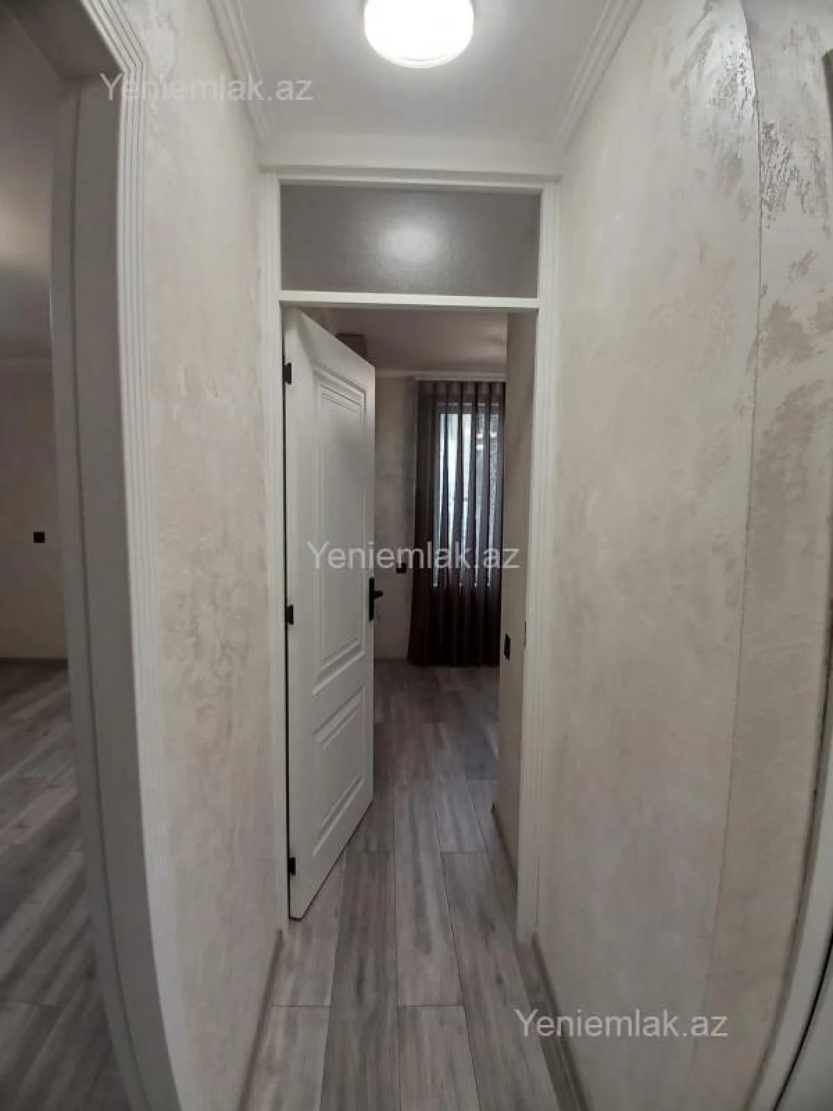 Satılır 2 otaqlı köhnə tikili 40 m²