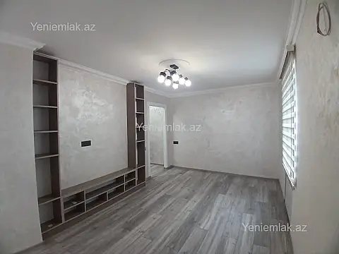 Satılır 2 otaqlı köhnə tikili 40 m²