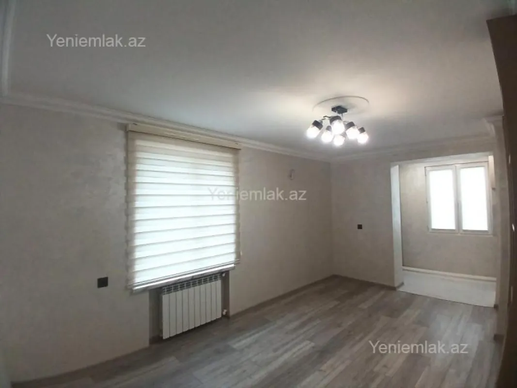 Satılır 2 otaqlı köhnə tikili 40 m²