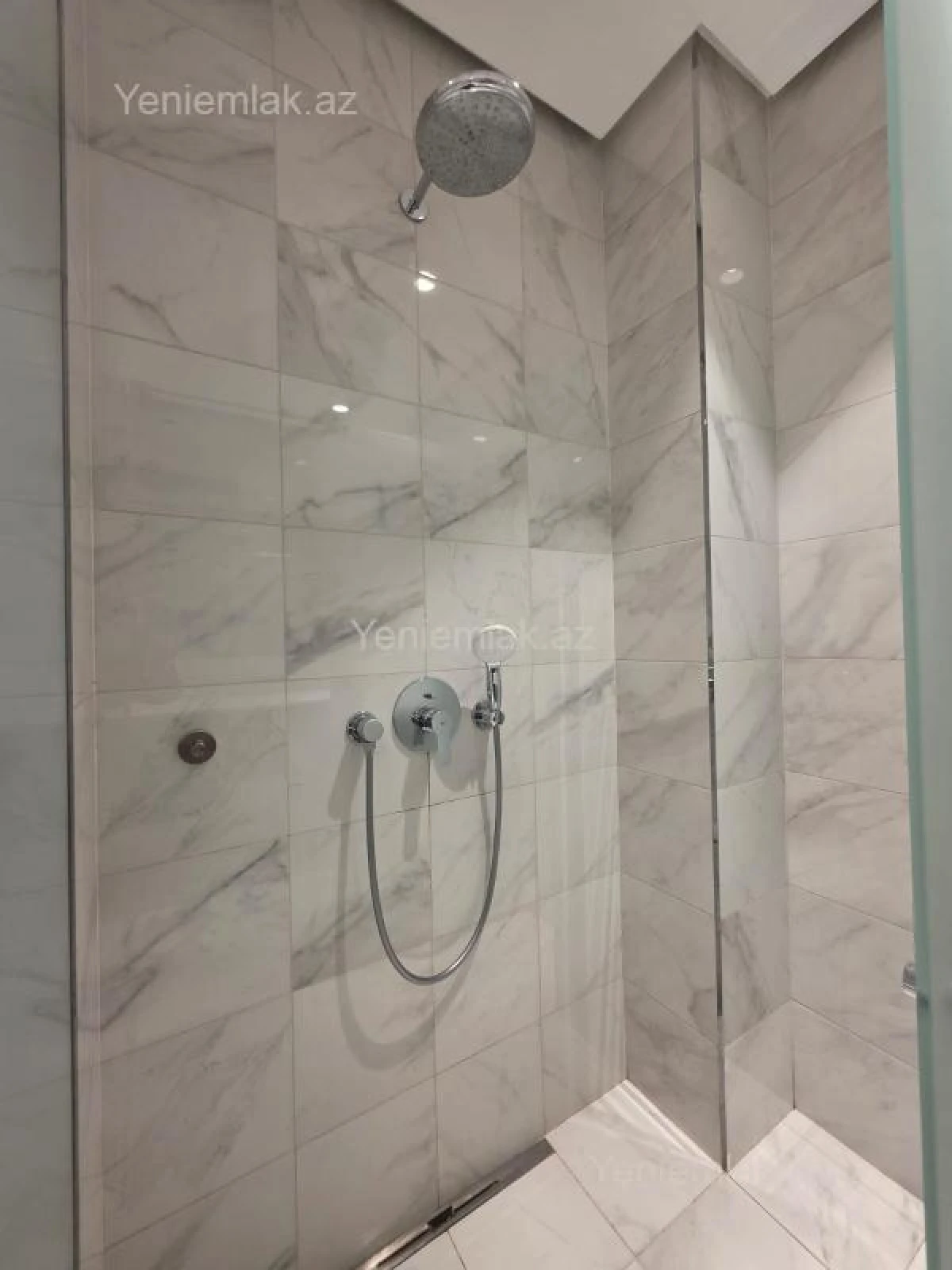 Satılır 1 otaqlı yeni tikili 48 m²