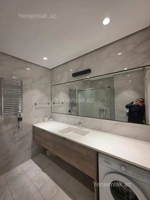 Satılır 1 otaqlı yeni tikili 48 m²