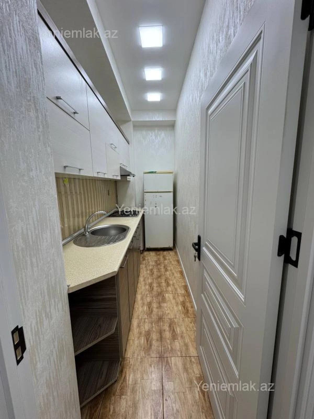 Satılır 2 otaqlı yeni tikili 43 m²