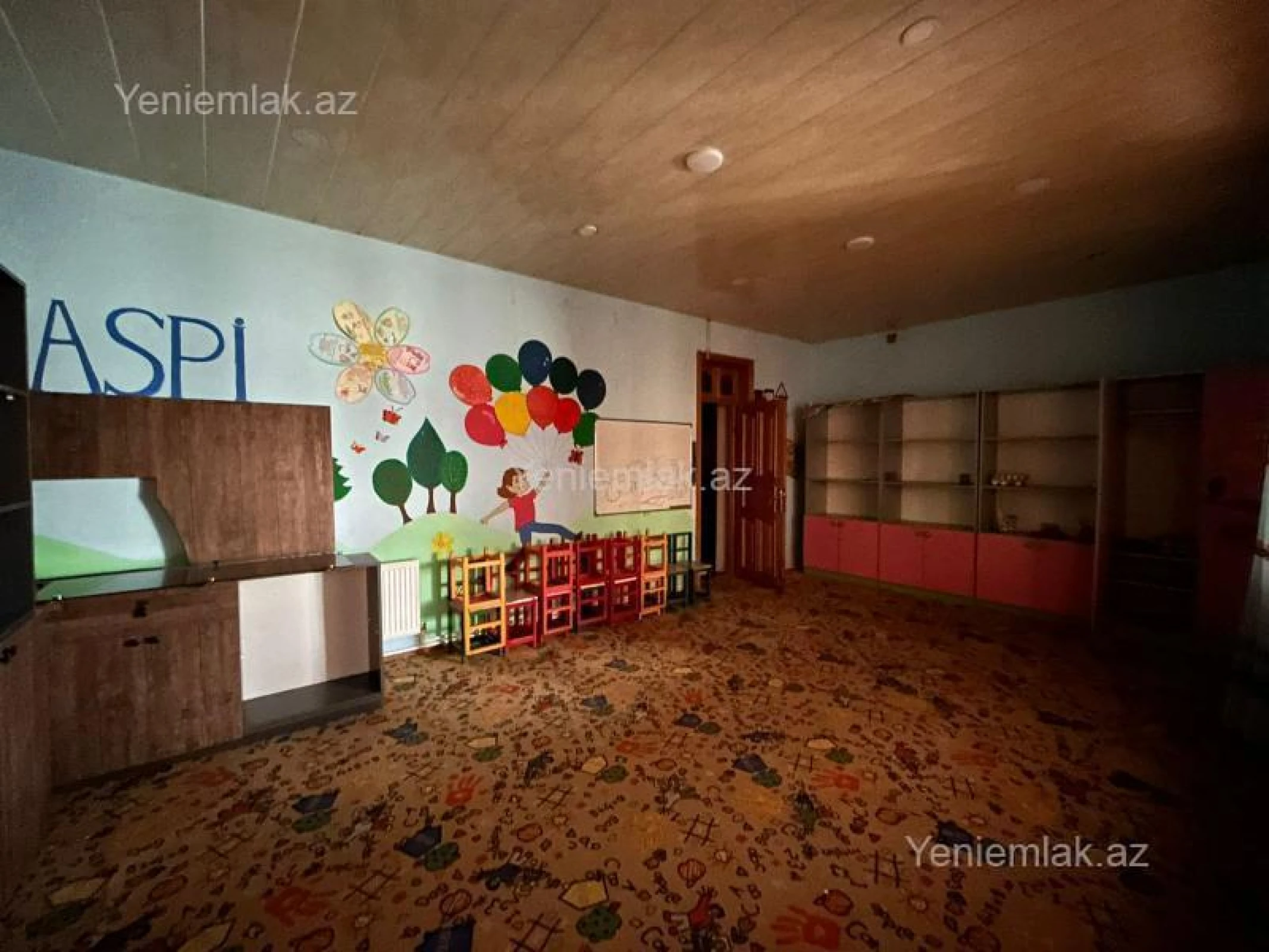 Satılır 15 otaqlı obyekt 600 m²