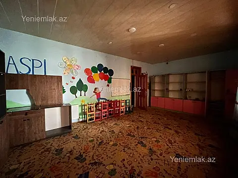 Satılır 15 otaqlı obyekt 600 m²