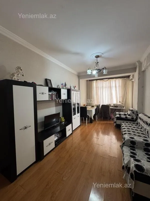 Satılır 2 otaqlı yeni tikili 65 m²