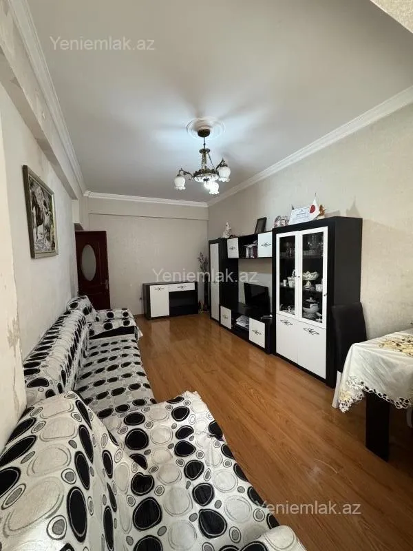 Satılır 2 otaqlı yeni tikili 65 m²