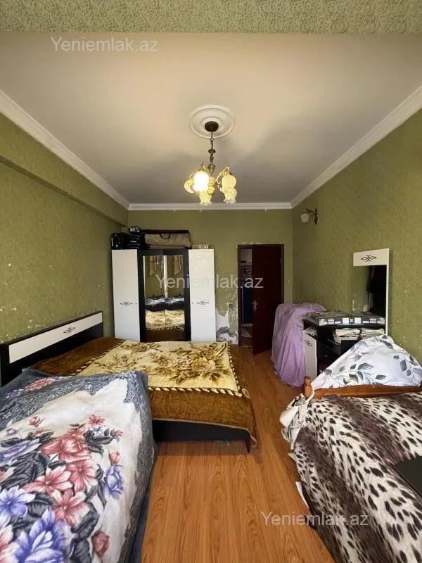 Satılır 2 otaqlı yeni tikili 65 m²