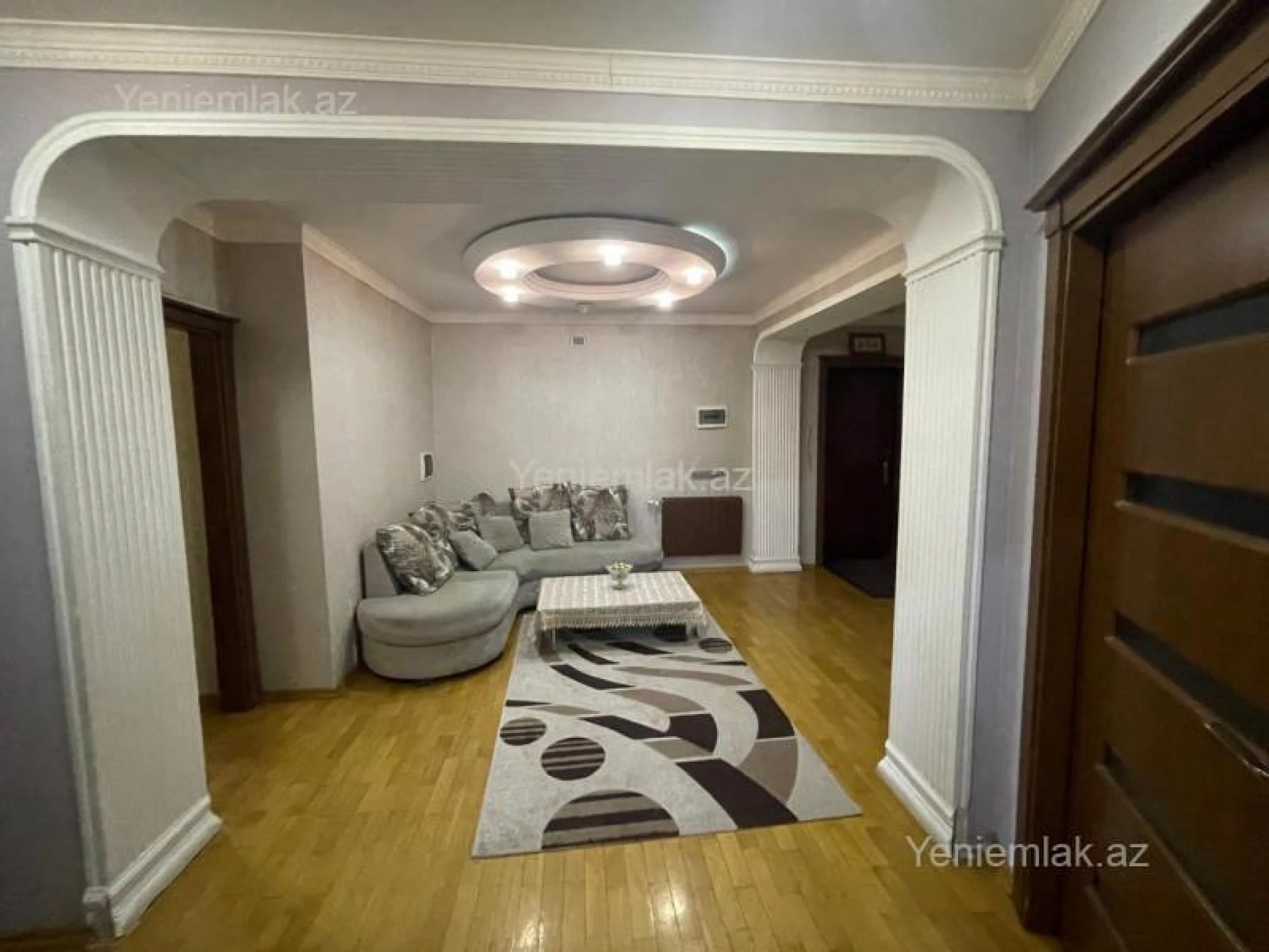 Satılır 3 otaqlı yeni tikili 105 m²