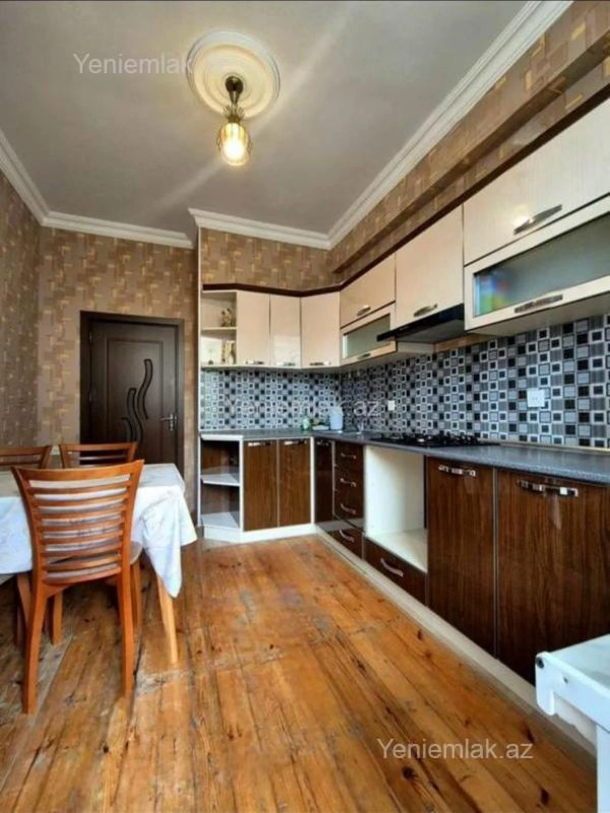 Satılır 3 otaqlı yeni tikili 80 m²