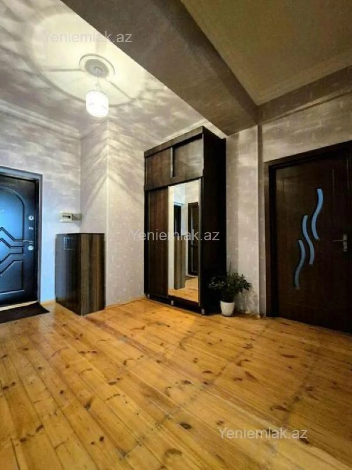 Satılır 3 otaqlı yeni tikili 80 m²