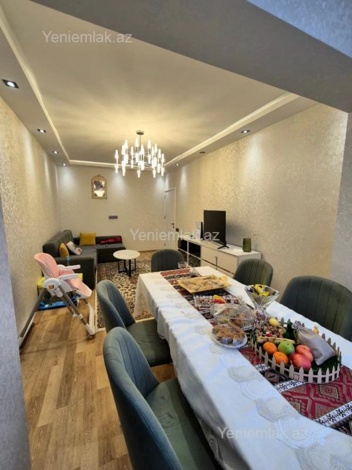 Satılır 2 otaqlı köhnə tikili 60 m²