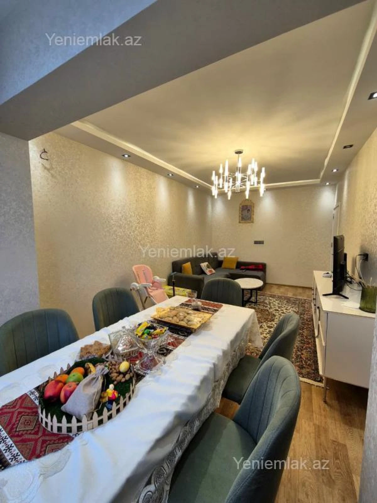 Satılır 2 otaqlı köhnə tikili 60 m²