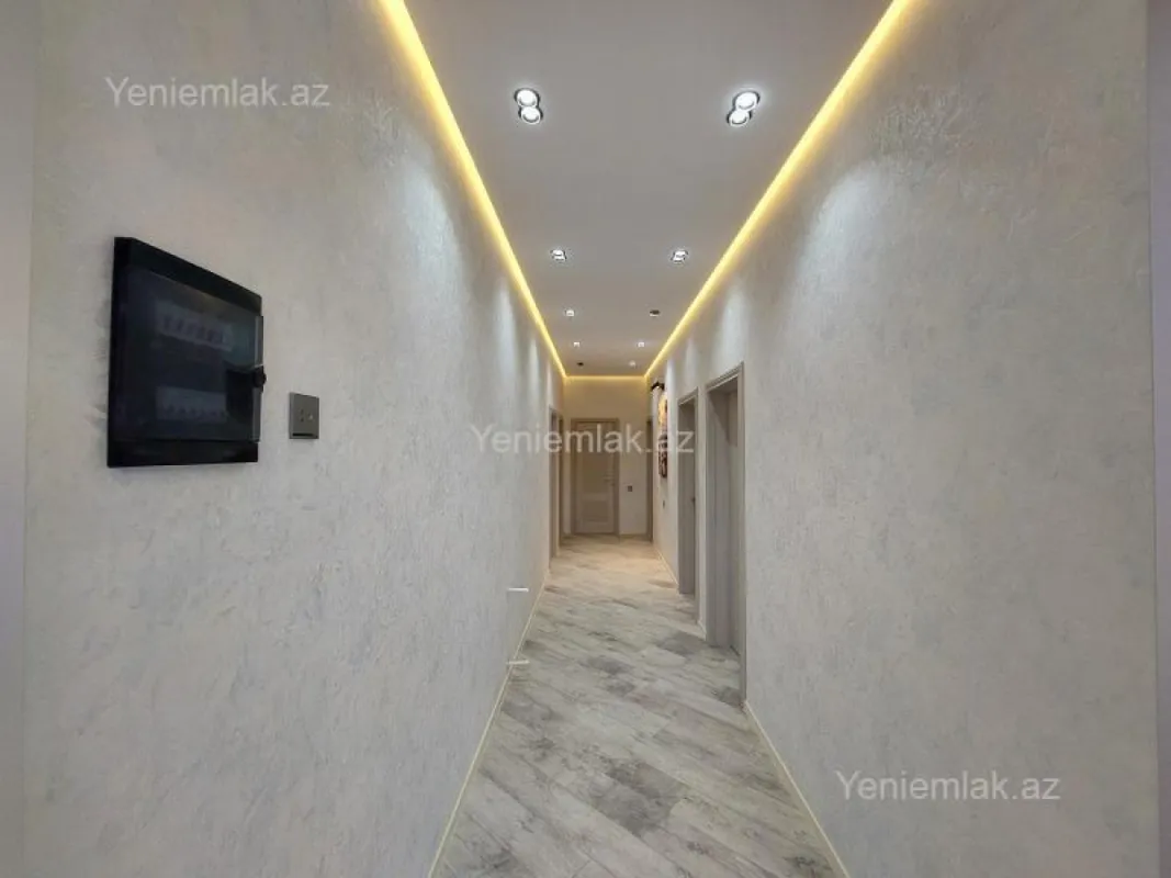 Satılır 4 otaqlı həyət evi 147 m²