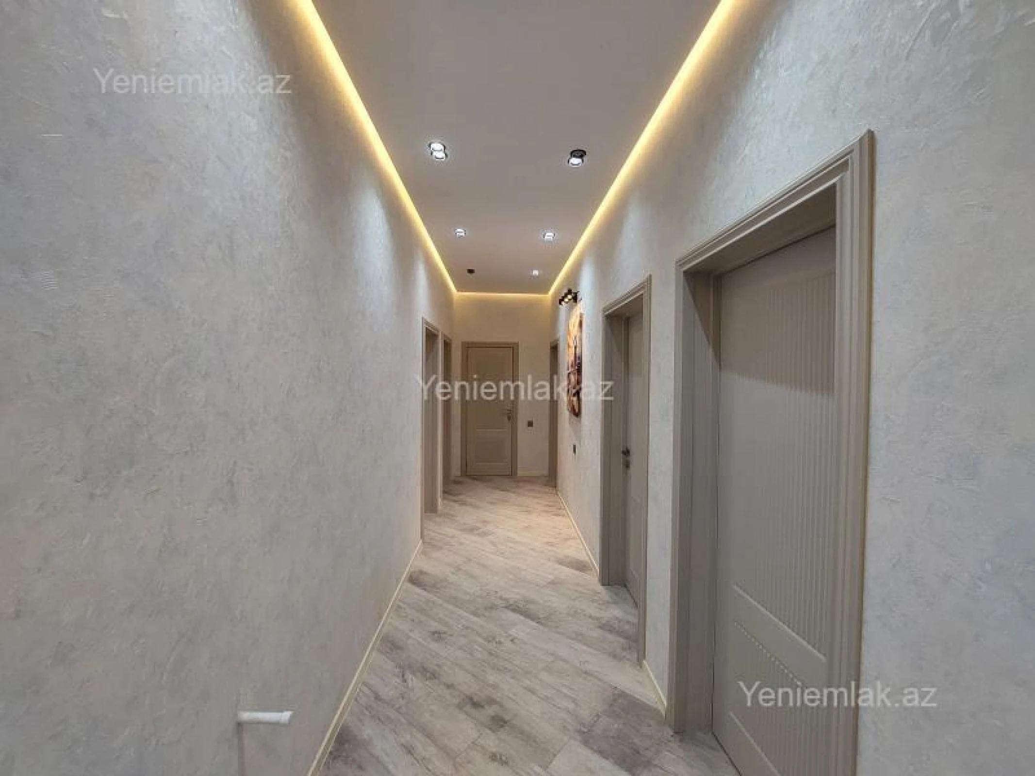 Satılır 4 otaqlı həyət evi 147 m²